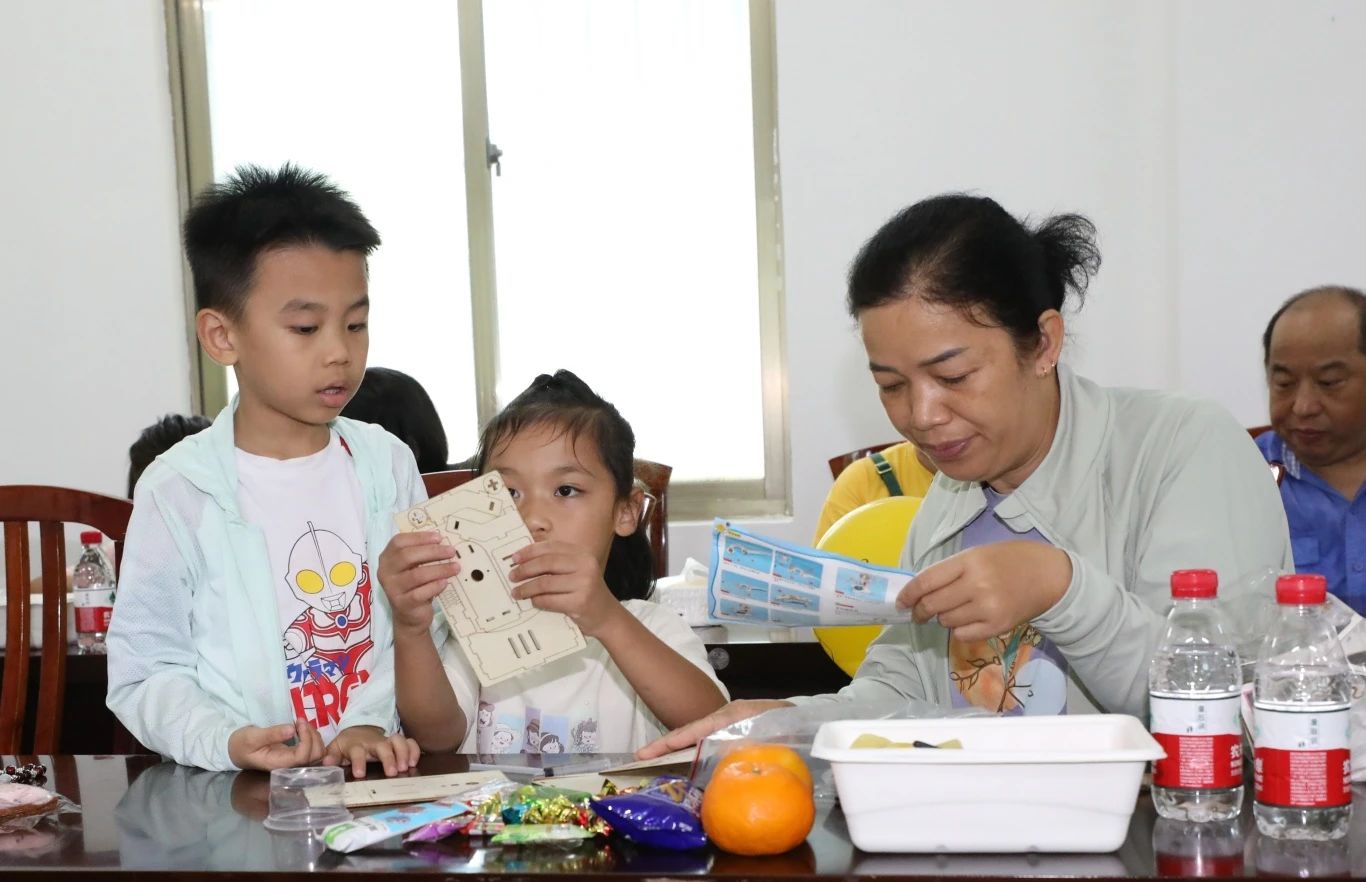 和谐家园 共享欢乐   XPJ官网发展“515复星家庭日”活动5.jpg