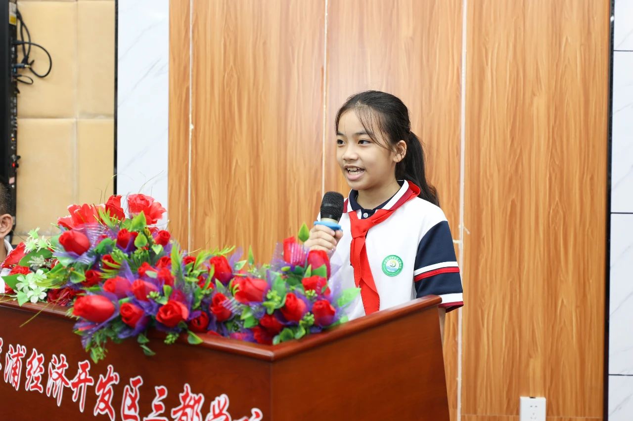 情暖校园 关爱成长 XPJ官网发展六一儿童节公益捐赠活动3.jpg