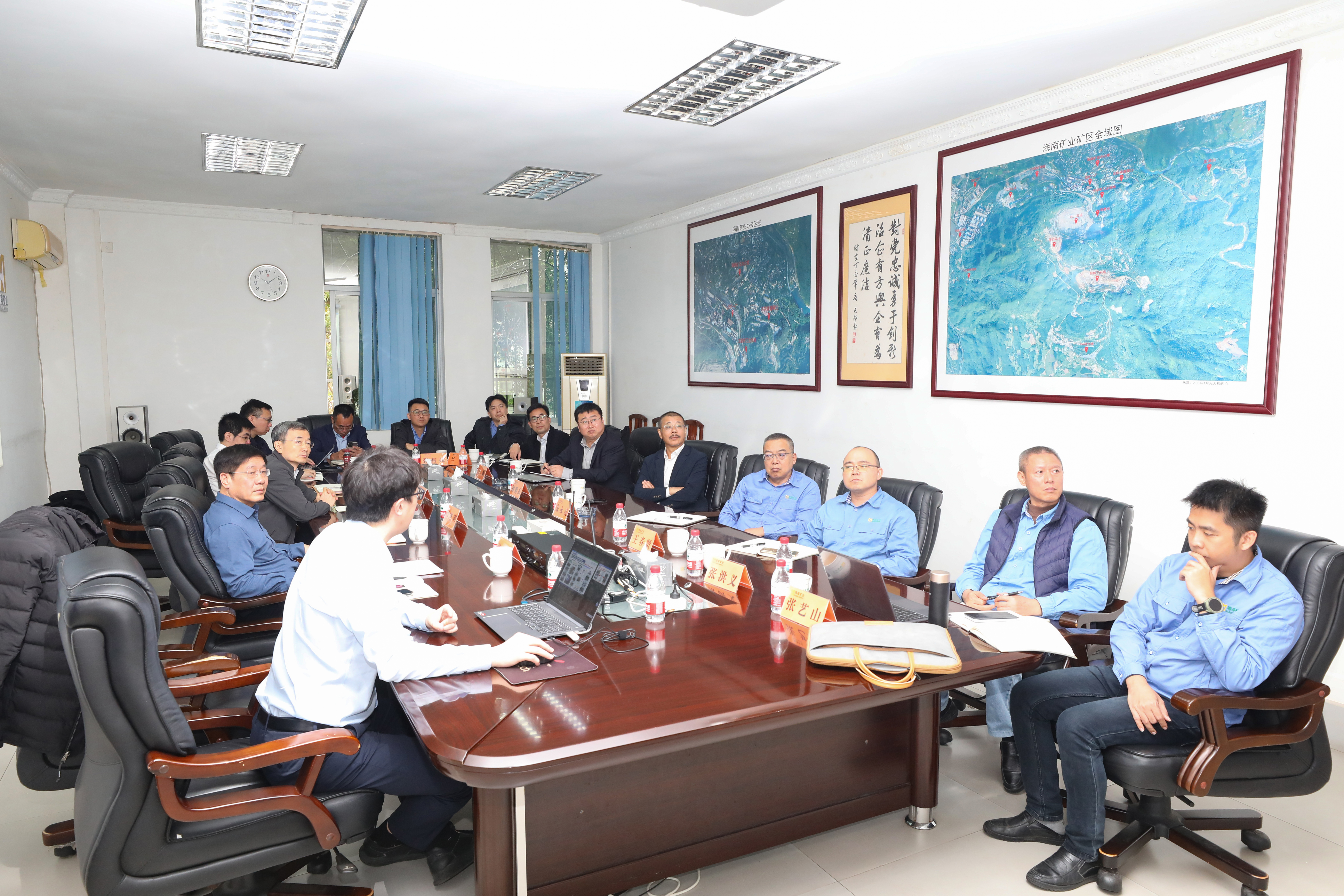 XPJ官网与北京科技大学发展学术互换